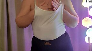 Natural Tits Featured In Amateur Homemade Scene