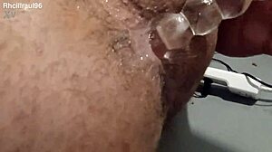 Rhciiiraul96 胖美女在家玩肛门玩具