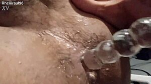 Rhciiiraul96 胖美女在家玩肛门玩具