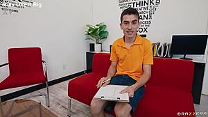 磨蹭不停的Angela White