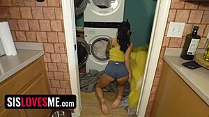 i'm the kinky therapist miss raquel gettin fucked by stepson in group