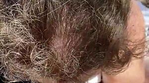 淫荡BBW户外公共口交吞精