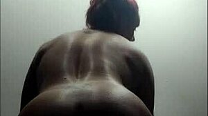 Compilado de cavala gostosa provocando e mostrando grelo gg