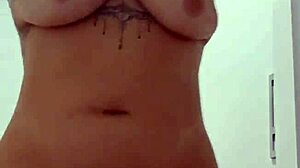 Trying to convince my man to leave his wife for me