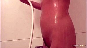 亚洲辣妹骑大鸡巴内射