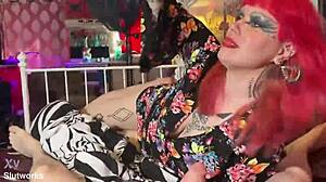 goddess starlavamp sucking her stepbro's dick while gooning