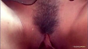 亚洲辣妹骑大鸡巴内射