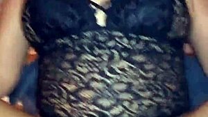 绑住女友，要我舔你吗？我们看xvideos