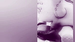 拳交和脱垂场景