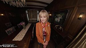 Vr conk blonde milf ashley graham fucks in ripped tights in resident evil 4 cosplay parody