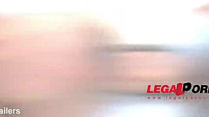 我喜欢看 Nikita 和 Angel 的肛交双插