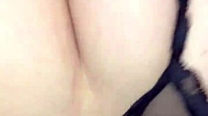 护士和病人分享内衣亲密时刻