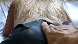 I catch my sis masturbatin with a sex toy!