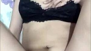 哥伦比亚拉丁美女每天丈夫上班后吸邻居鸡巴内射