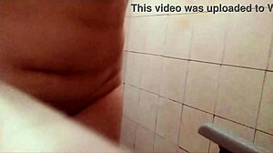 Oh man, I can't believe this voyeur adventure with the busty gordibuena taking a shower to show off... wait, exhibirse? Yeah, that's it.