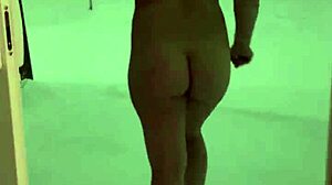 Housewife Flashes Pussy In Snow For Public Licking