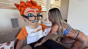 Lusty linda lan rides the porn dudes dick like a pro in wild casting couch session