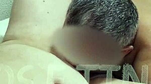 damn, husband licking wife's juicy pussy so good!