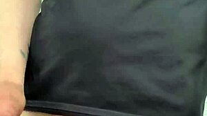 quick outdoor pants-off handjob in public spot