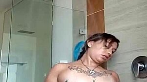 danabarzagli, while i'm alone, i touch myself so nicely