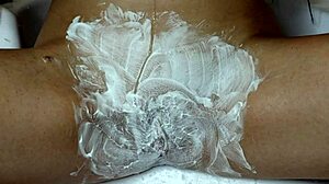 Bold pussy shaving session