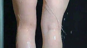 i'm in the soapy shower with my big ass bouncin' and bubbles everywhere