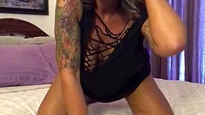 I seduce the camera with my glass dildo and make myself squirt