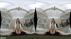 milfvr - lexi luna gets wet pussy licked by big cock