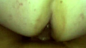 看这个美丽大屁股宝贝被朋友给口交操得一塌糊涂