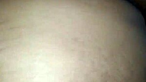 今晚想尝阿姨奶油逼吗，嗯？