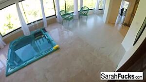 Sarah Jessie gets an erotic massage from Alix Lynx, and it's so relaxing yet exciting.