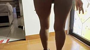 Latina Bailando With Big Ass And Sexy Moves