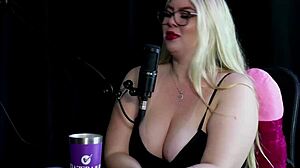 害羞不敢发性爱视频，更喜欢口交，容易高潮，跟前男友学的 - 艾丽斯·蒙特罗穿透明红衣