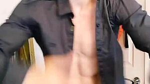 english bull strips down, showing off ripped body!