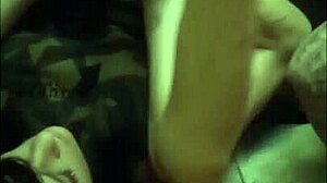 i'm on my back takin that big cock in my pussey, ohh