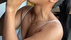 I just wanted to feel a huge cock in my mouth and i got it -amateur couple- nysdel