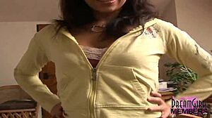 wild aarielle is a hard and fast cummer 😍