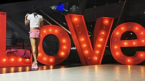 exhibit of guarrita in putifalda showing off her bragas in crossdressing style