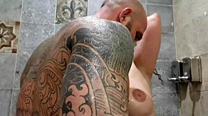 Huge male fucked me in the bathtub with big ass and boobs 😍