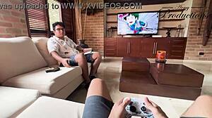 老MILF勾引朋友无套内射