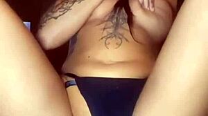 i big titty goth fingerring myself hard while cumming on ass