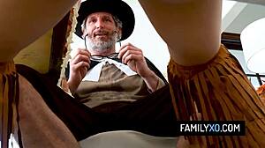 Hot Stepfamily Foursome Thanksgiving Action