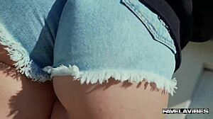 The little brazilian latina nymph enjoys the sunny day by having sexy amateur sex