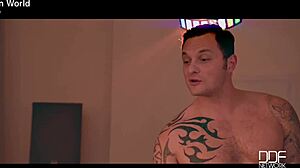 让我们用口交启动这个辣妹！