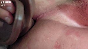 deep anal insertion 21cm in tight ass