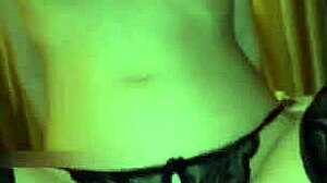 中国业余小骚货在家场景第五部分