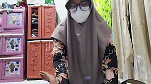 老师偷窥学生在撸管然后邀请操逼