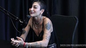 caroleta roots and bia hot in preliminares podcast part 4. humiliation and domination in lingerie.