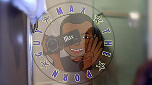 kitty quinn jerks me with soft hands while i make her squirt 😍