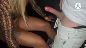 wife rubs bareback on young stud in hotel cabin 😘